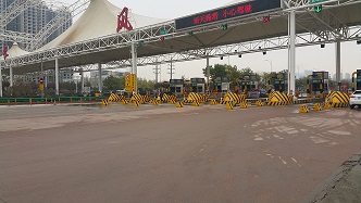 2009年太原长风高速口养护至今使用效果