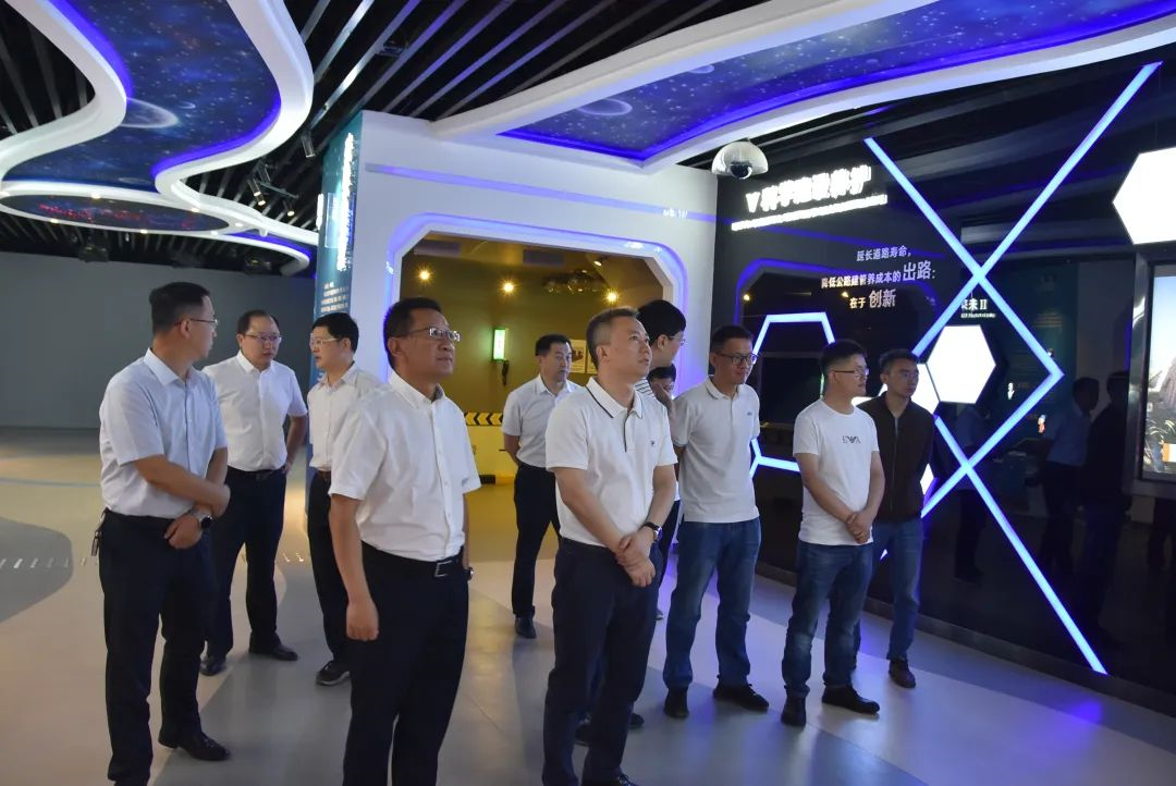 云南昆明滇中新区、空港经济区一行领导莅临喜跃发集团调研指导!(图2) image.png