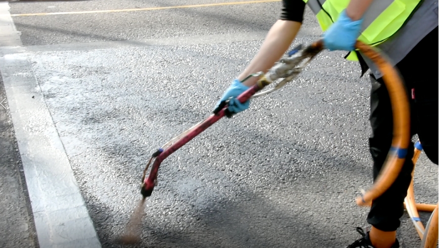 高性能黑亮超微罩面混合料(图6) 微信截图_20240720174550.png