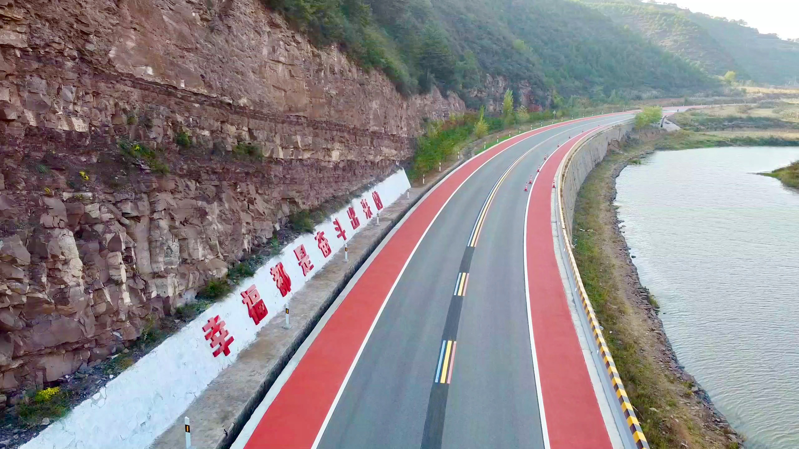 微信图片_20241216103231.jpg