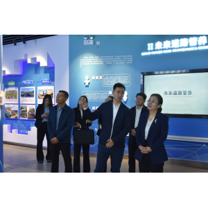 山西省工信厅厅长潘海燕一行莅临喜跃发集团调研指导