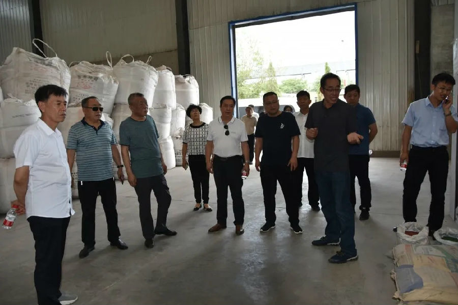 热烈祝贺山西省市政公用事业协会市政工程分会会长、秘书长工作会议在我公司(图4) 热烈祝贺山西省市政公用事业协会市政工程分会会长、秘书长工作会议在我公司(图4)