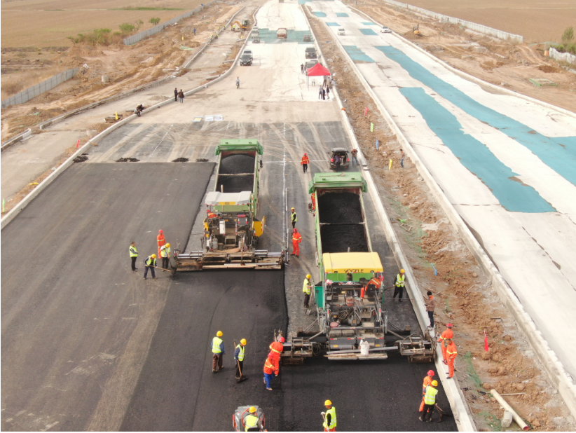 1558086859962.jpg 喜跃发热再生技术应用于山西转型综改示范区真武路项目试验段(图1)