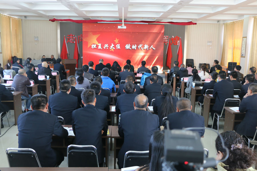 时代新人说——改革创新、奋发有力”先进典型巡讲在喜跃发公司召开专场报告(图2)