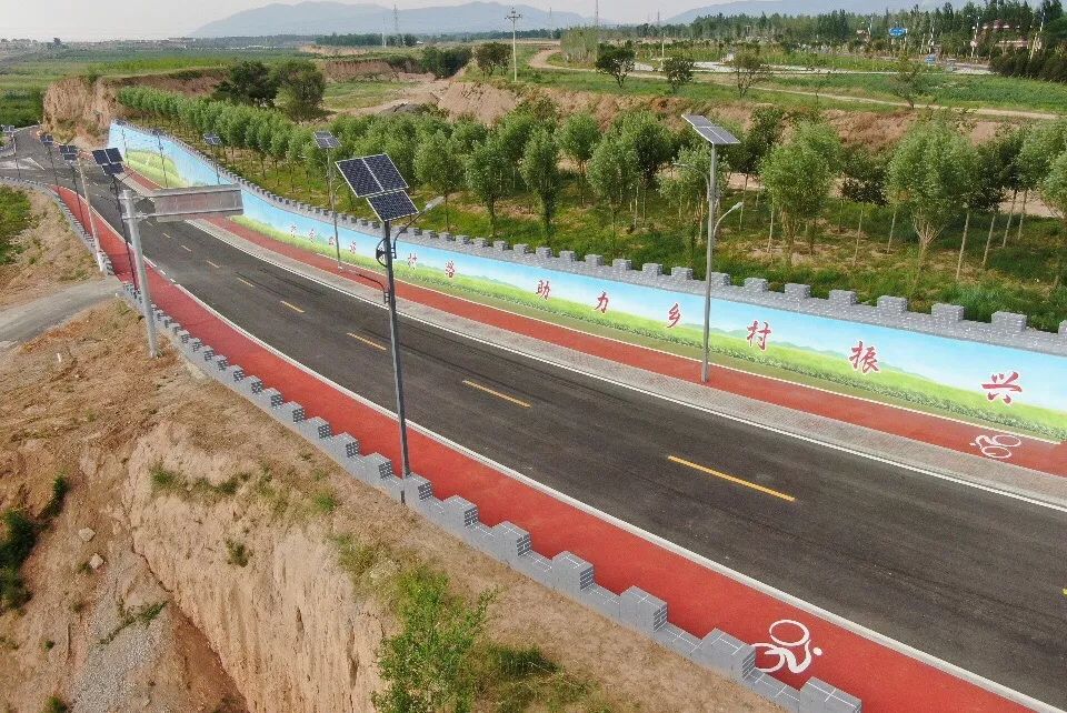 全省“四好农村路”暨三大板块旅游公路建设现场观摩会隆重召开：代表团观摩(图8)