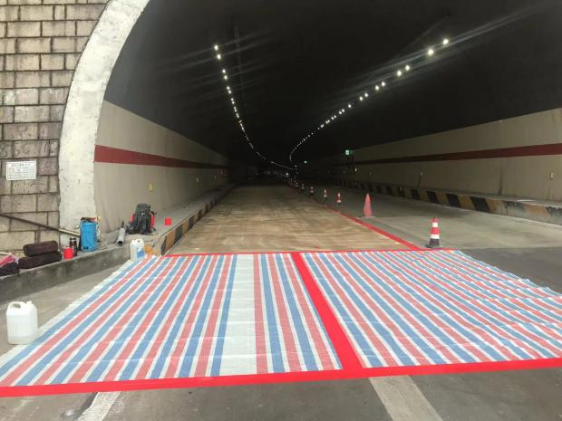 焕然一新!喜跃发集团路管家公路养护“四新”应用,助力莲花山隧道提质增效(图3) 图片9.png